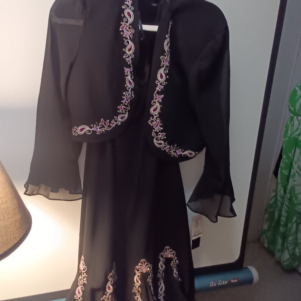 NWT S L Fashions Elegant 2 piece Dress & Jacket Size 18 Black with embroidered &